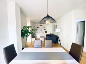 GMC Turistics - The Picasso Neighborhood House